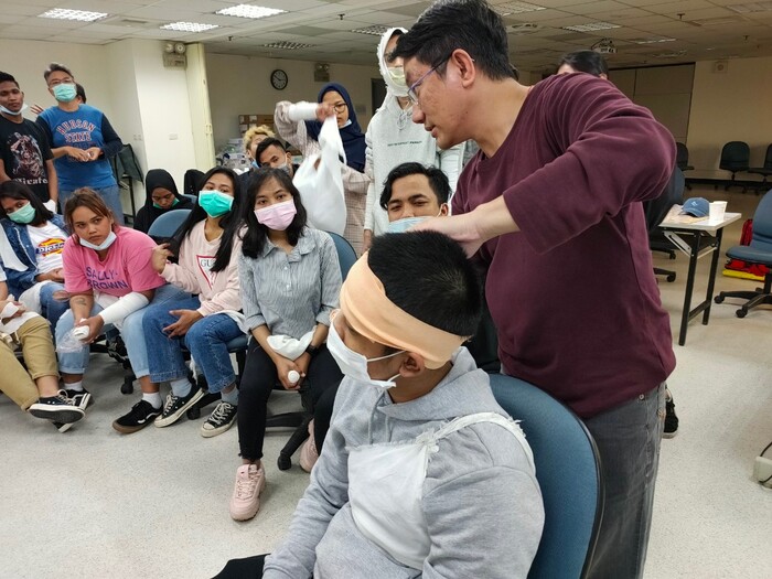 樂活民生學院餐飲管理系國際學生產學合作專班 「基本救命術 BLS 訓練研習營」活動圖片